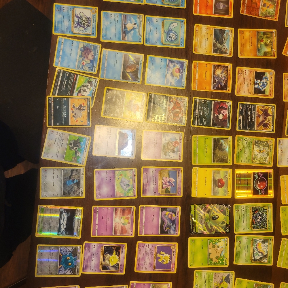 Pokémon cards lot